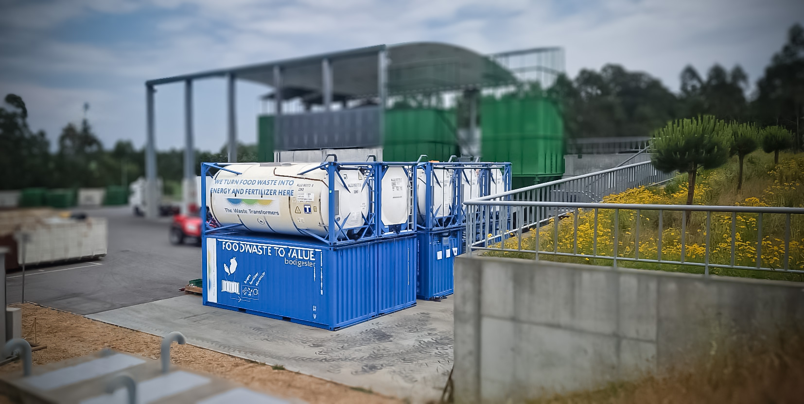 waste-sorting-station-porto-portugal-image